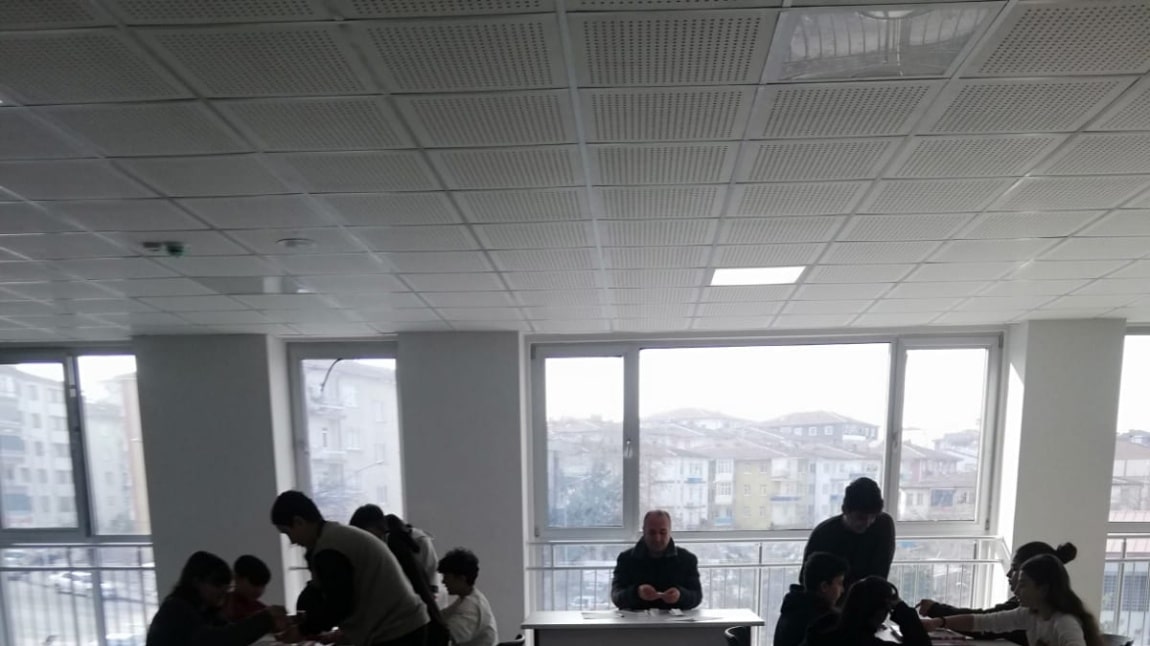 Okulumuzda Önem projesi kapsamında mangala turnuvası düzenlendi